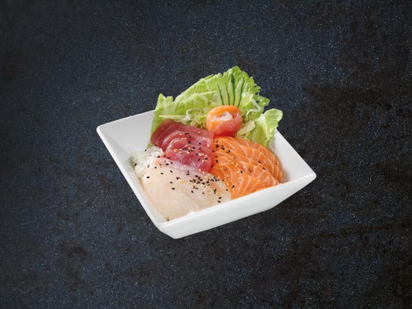 Sashimi chirashi japonais